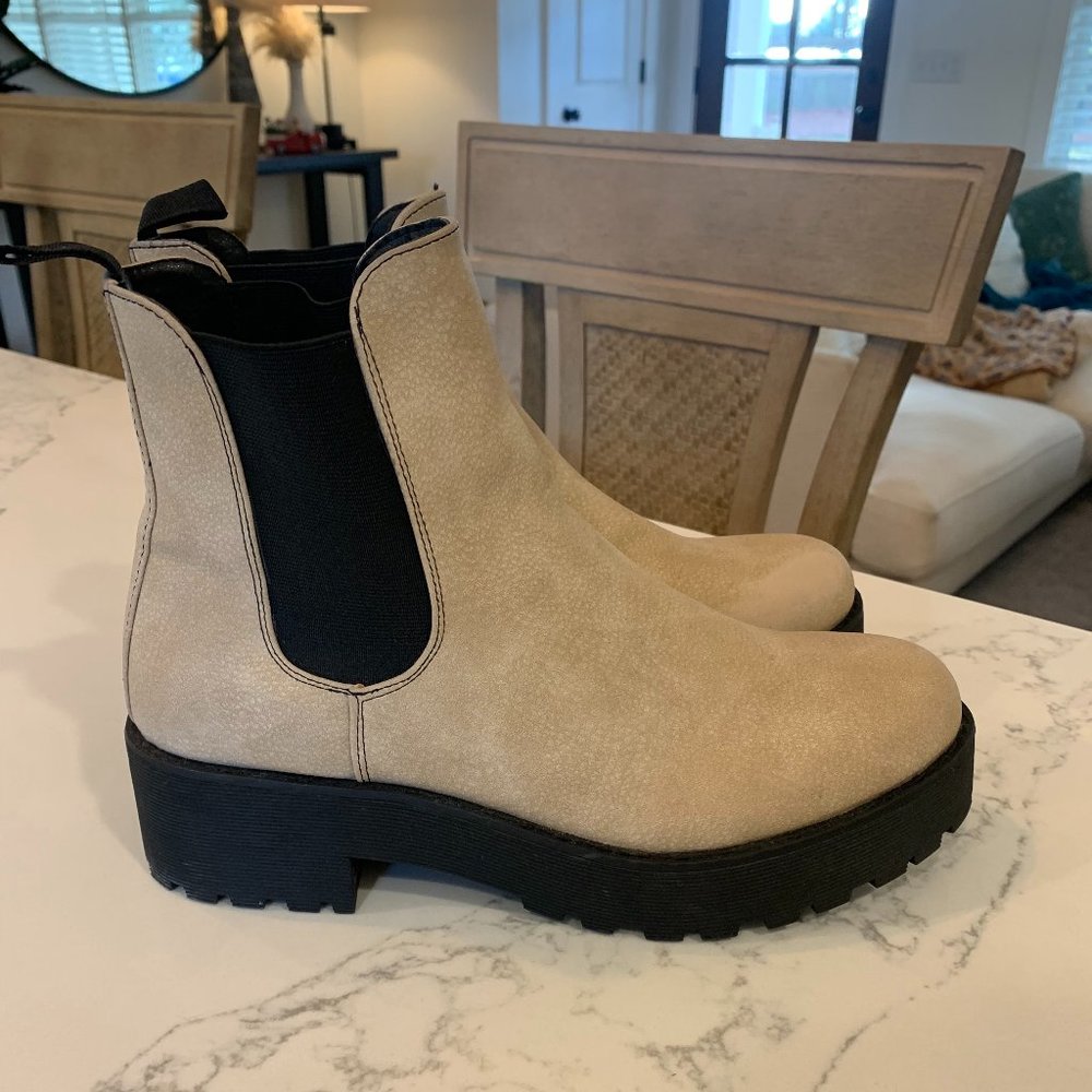 Chinese Laundry Booties
